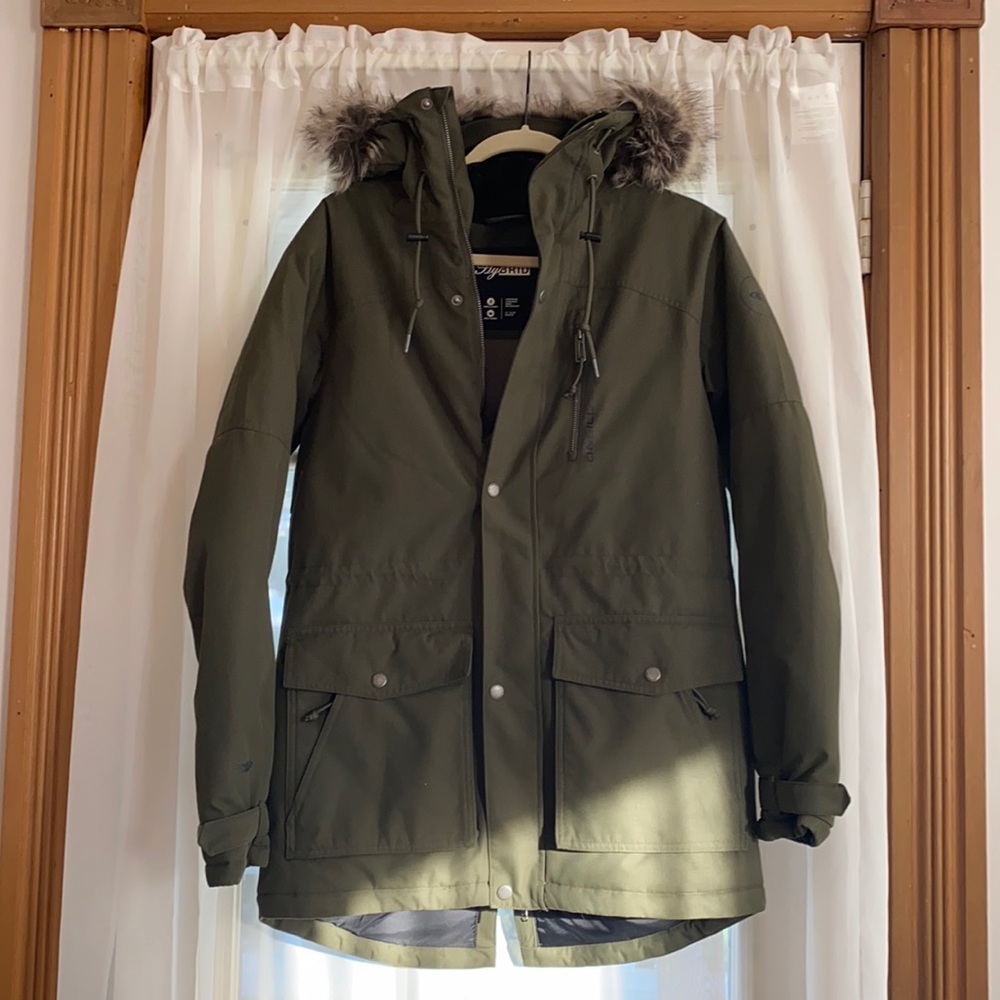 LIKE NEW- O’NEILL Ski Jacket (Women’s)